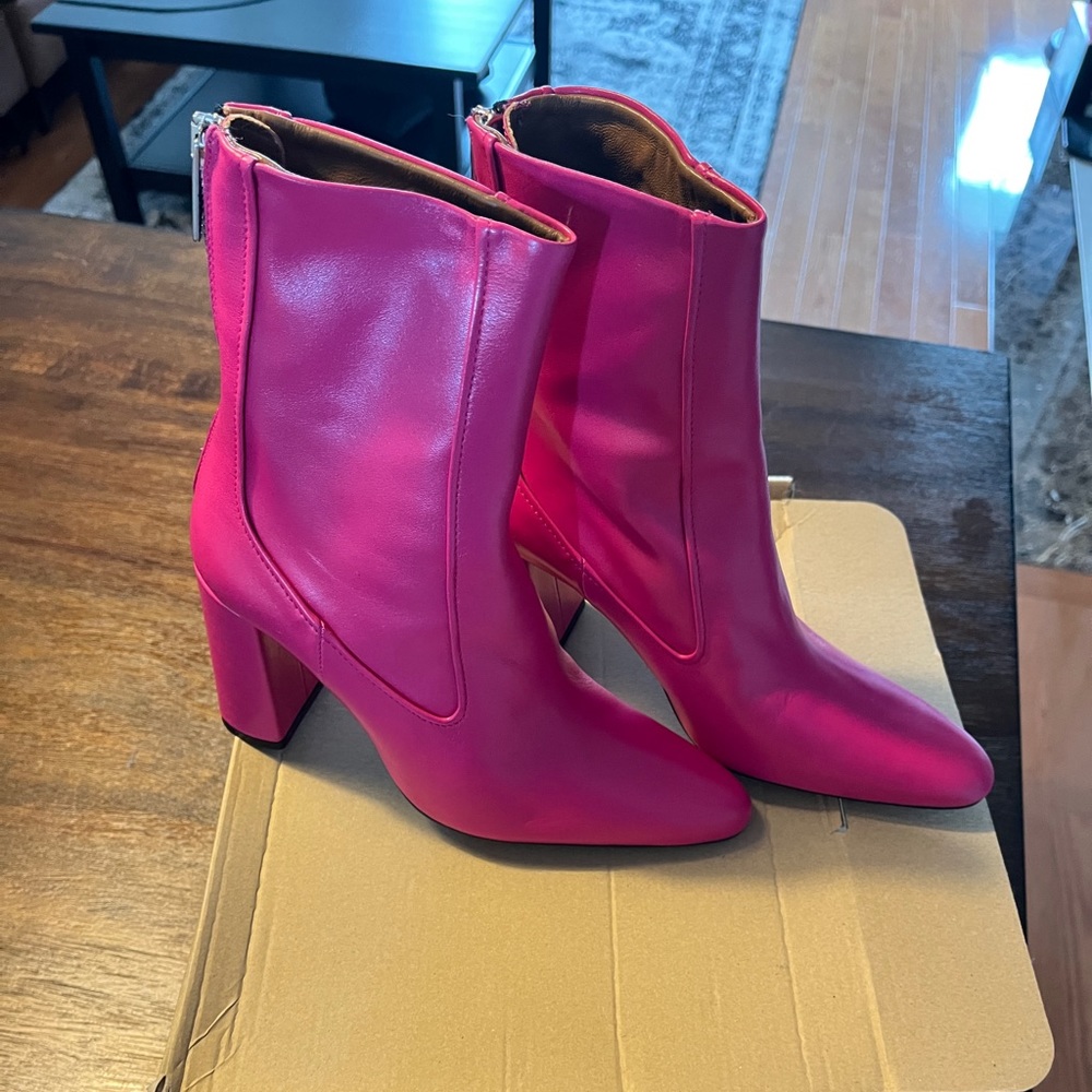 Zara fuchsia heeled boots - size 35